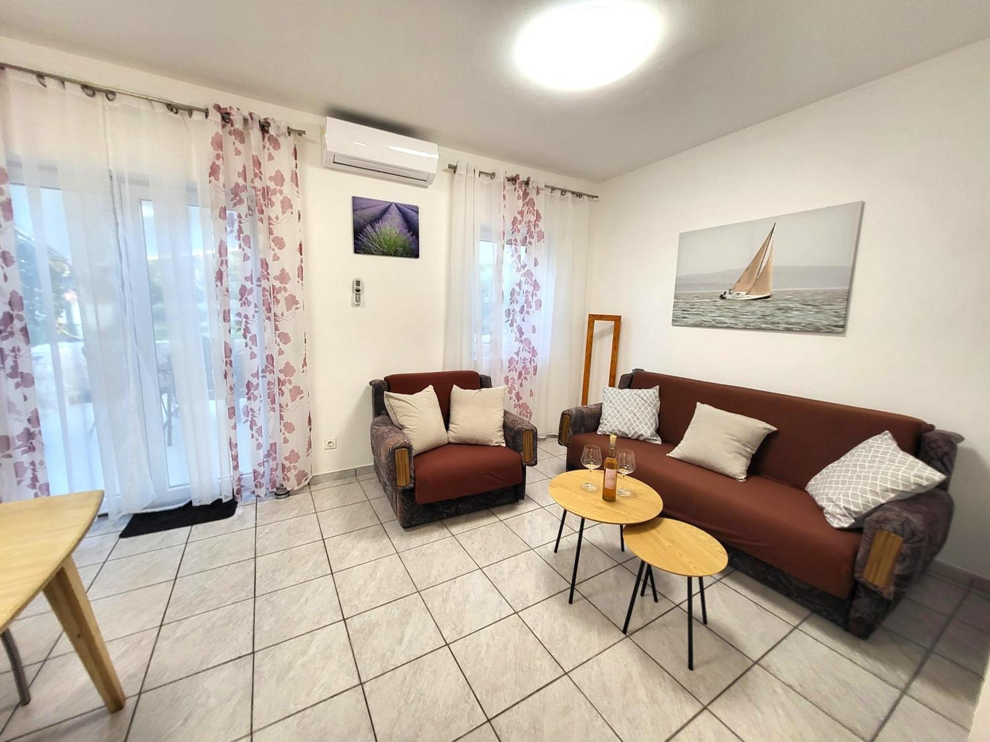Apartments Pitve Jelsa  Ngoại thất bức ảnh